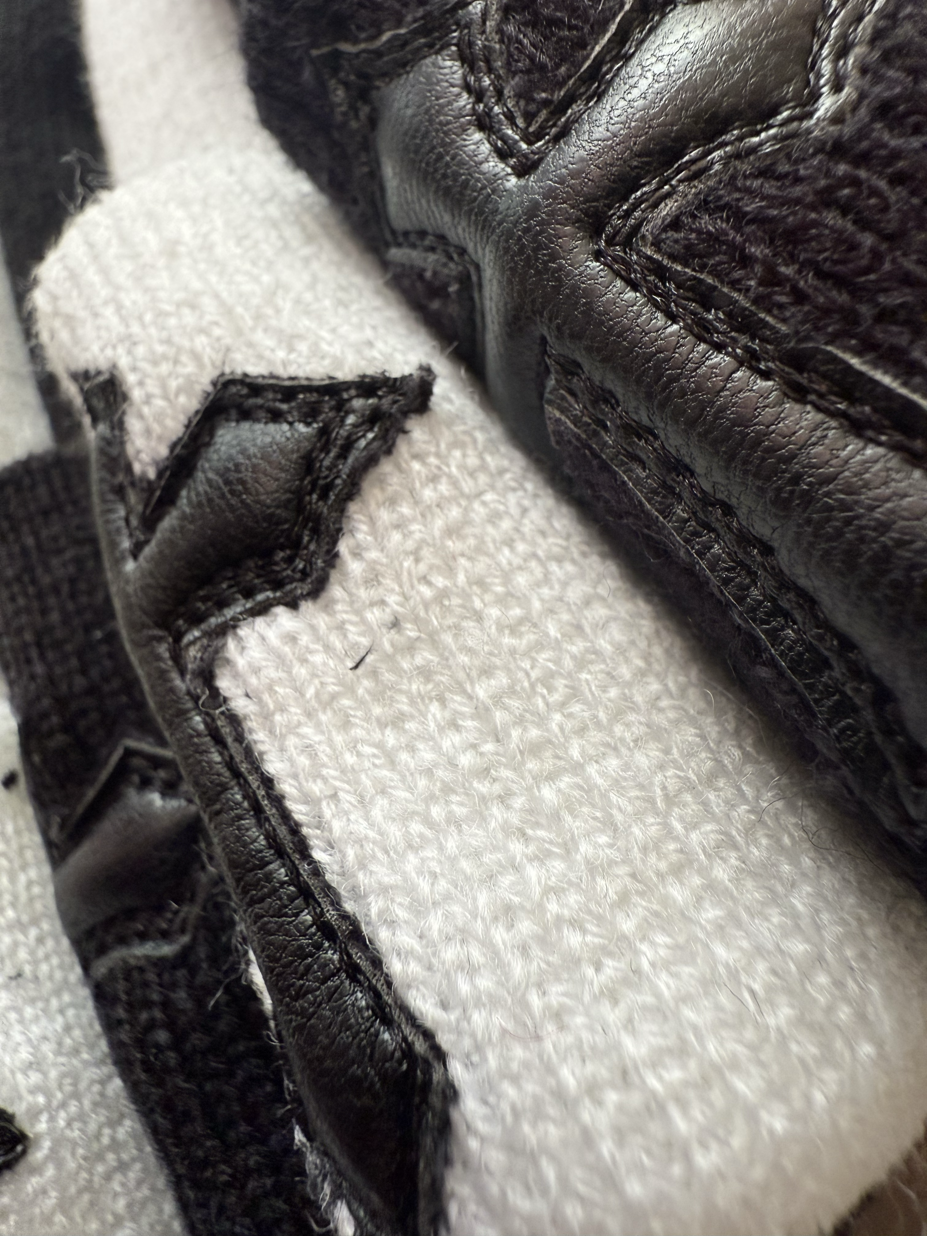 Gorros "SACRVM" D. 004